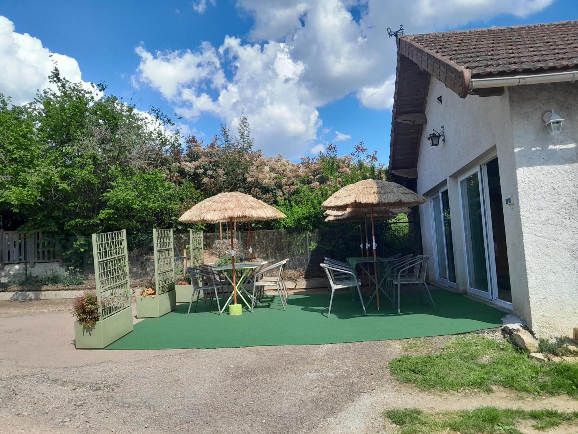 Chambres D Hotes Au P'Tit Bonheur Campagnard Jarnosse Exterior foto