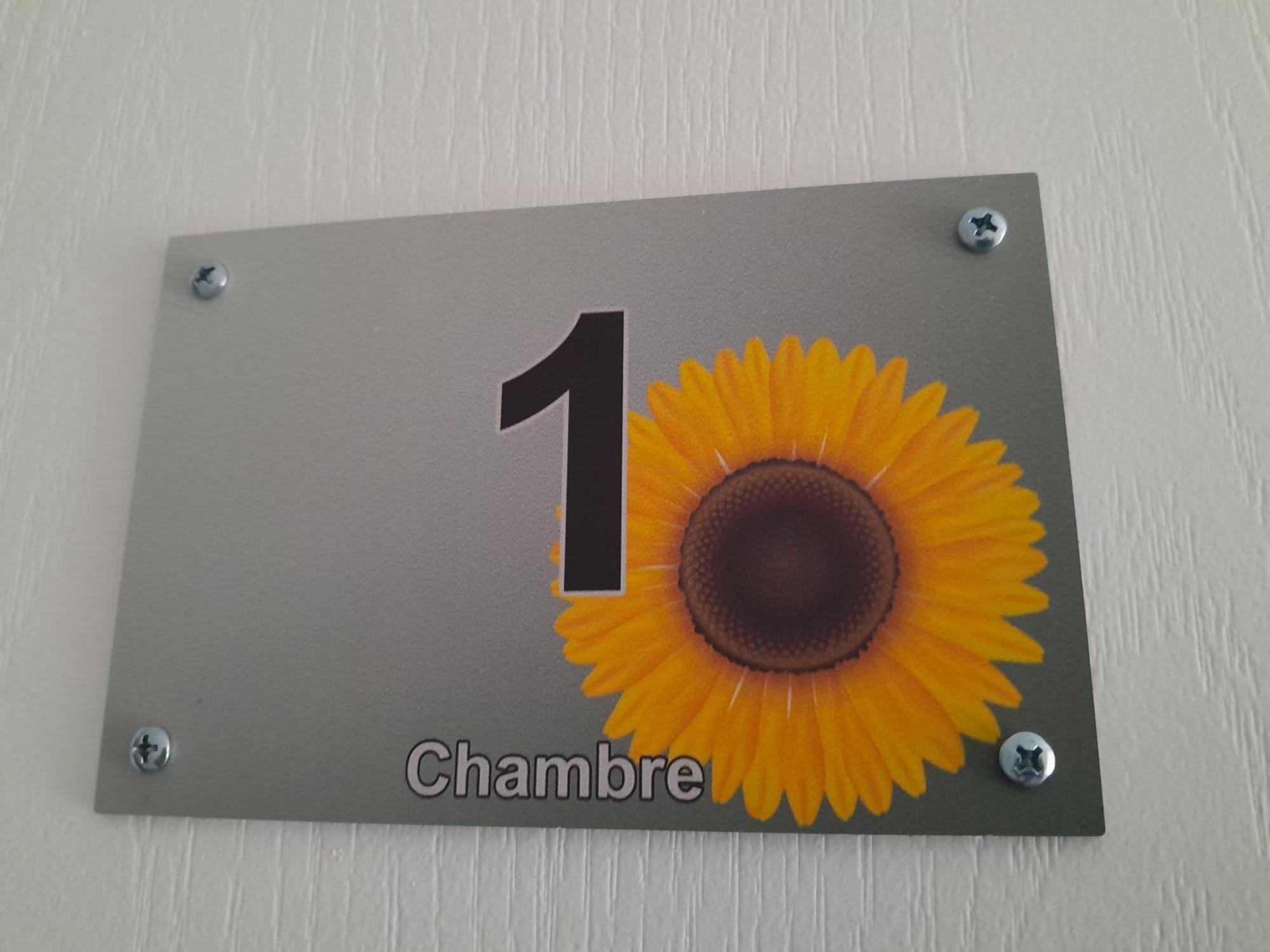 Chambres D Hotes Au P'Tit Bonheur Campagnard Jarnosse Zimmer foto